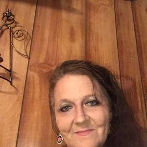 Meet your Posher, Agnes